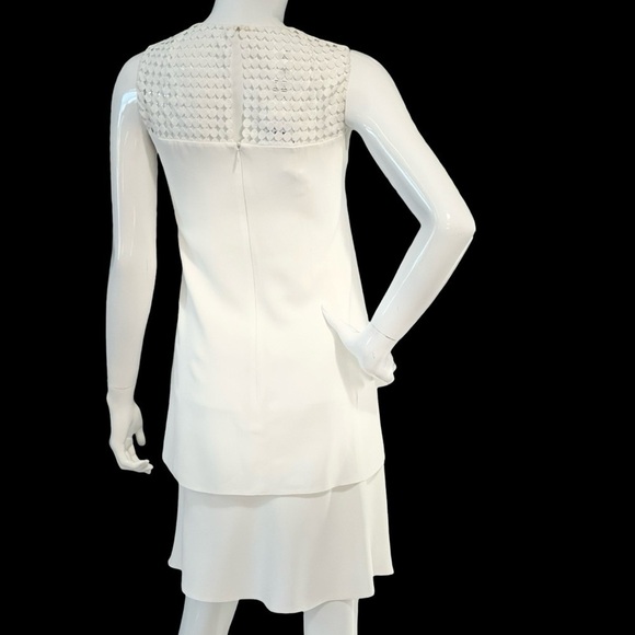 AKRIS Punto White Embroidered Dress NWOT Size 4 - Picture 5 of 15